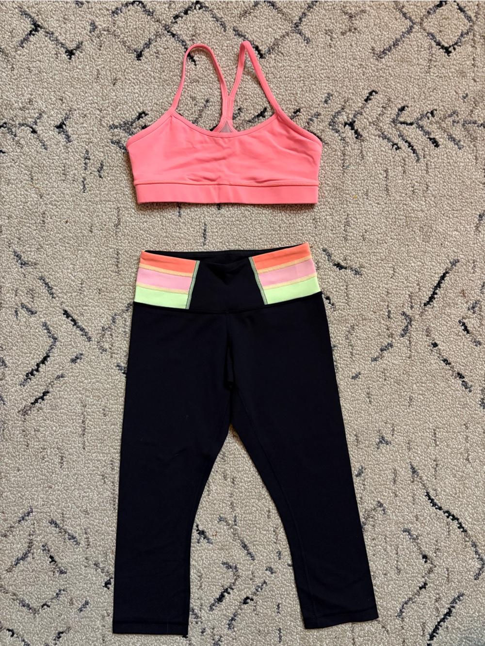 Lululemon set 6/4